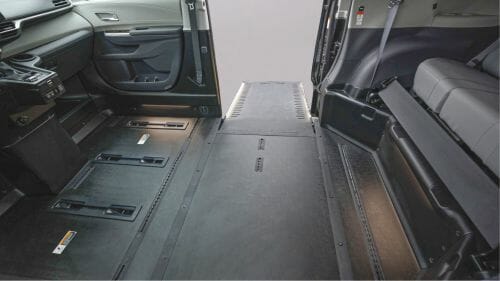 Interior image Braun Toyota Sienna hybrid in-floor wheelchair van